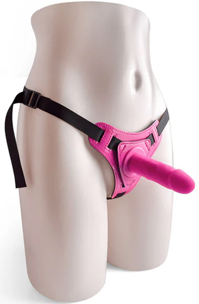 Adjustable Strap-On Belt With Realistic Dildo Strap-on med sele |  | Intimast