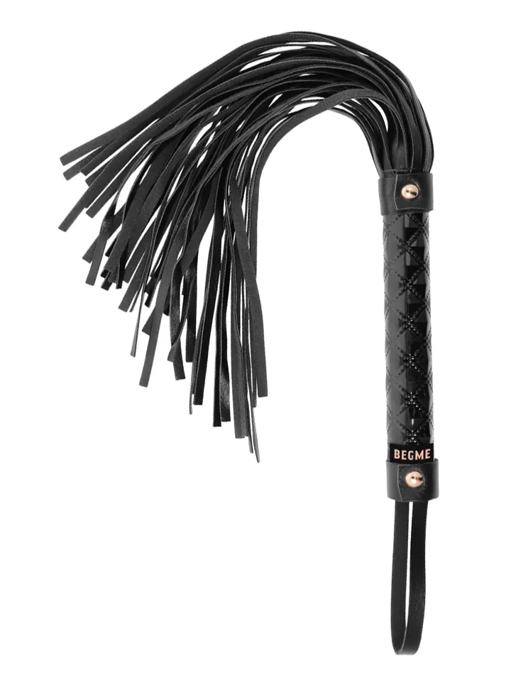 Black Edition Vegan Leather Flogger Flogger |  | Intimast